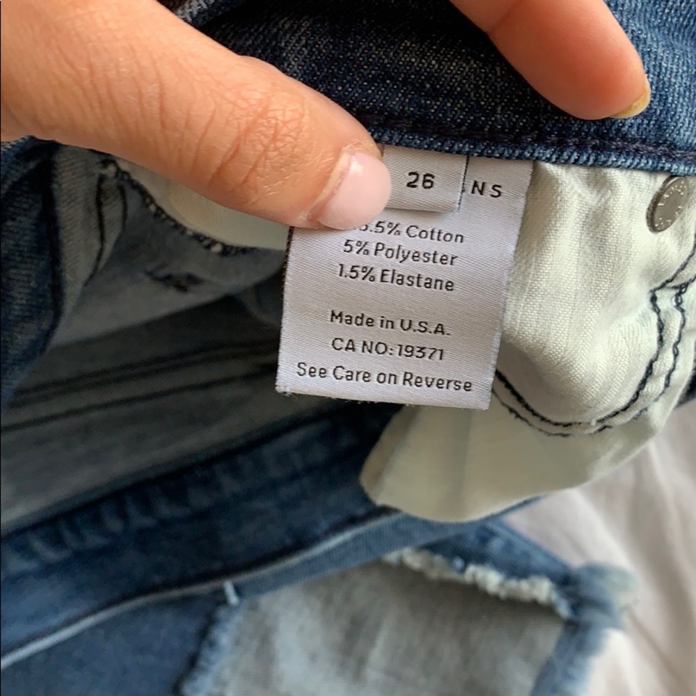 Distressed James Jeans - Picture 4 of 5